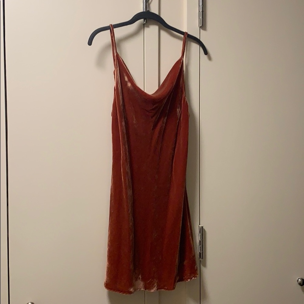 Velvet scoop neck mini dress
